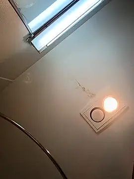 KITTYBOOBOOFUXX online show from November 2025 05:22:01 AM