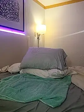 KITTYBOOBOOFUXX online show from October 2025 01:46:02 AM