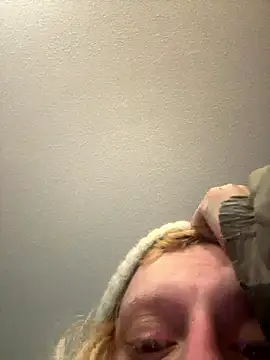 KITTYBOOBOOFUXX online show from January 2026 02:35:02 PM