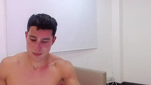 Snapshot of austinking_ chatting on March 2025 10:20:01 PM austinking online show from March 2025 10:20:01 PM