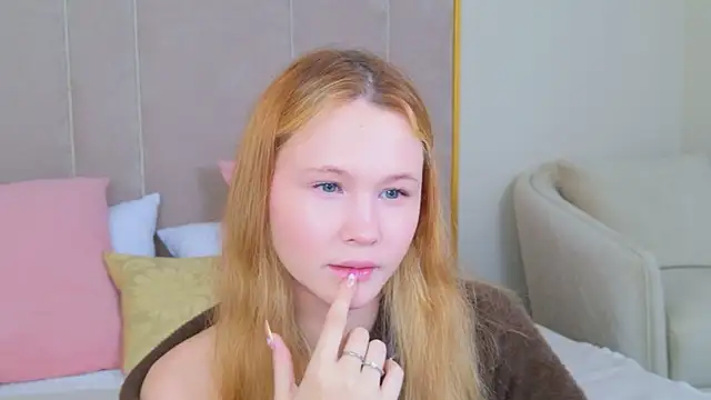 AmeliRoyse online show from May 2026 05:11:02 PM