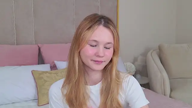 AmeliRoyse online show from June 2026 05:19:01 PM