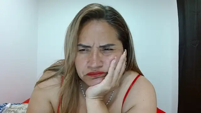 Milena Foox online show from May 2026 04:38:01 AM