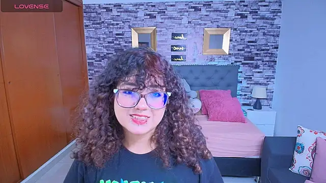  Lilly miller online show from November 2025 06:12:01 PM