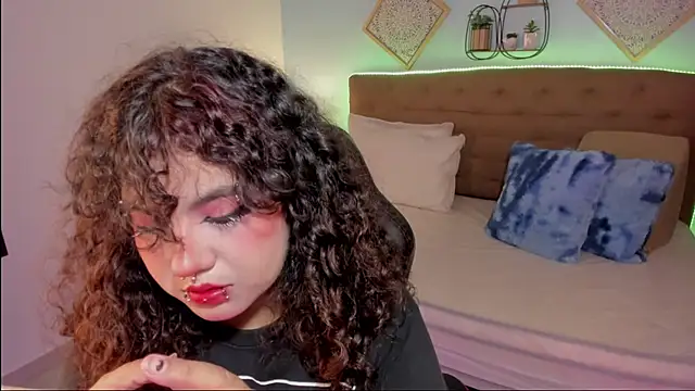  Lilly miller online show from November 2025 06:52:01 PM