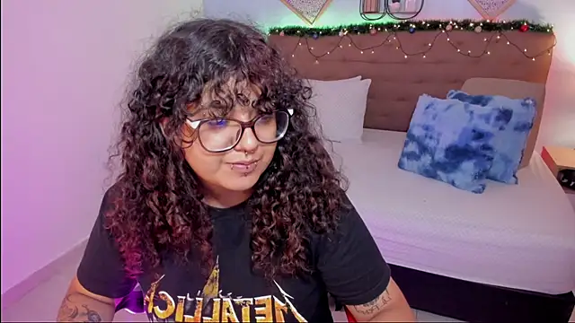  Lilly miller online show from December 2025 07:46:01 PM