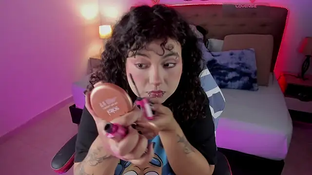  Lilly miller online show from November 2025 07:30:01 PM