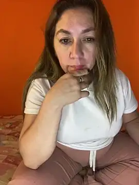 Luna-nevada online show from April 2026 05:01:02 AM