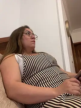 Luna-nevada online show from February 2026 10:45:02 PM