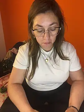 Luna-nevada online show from April 2026 11:17:02 PM