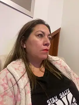 Luna-nevada online show from April 2026 02:04:01 AM