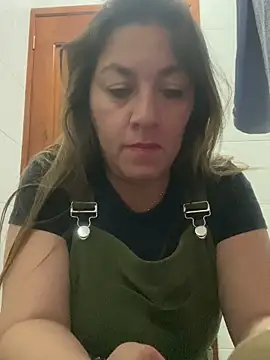 Luna-nevada online show from December 2025 08:04:02 PM