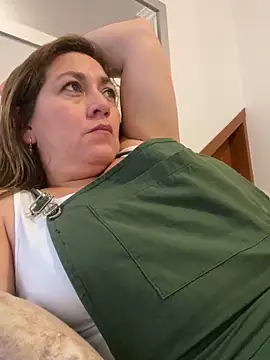 Luna-nevada online show from February 2026 10:33:02 PM