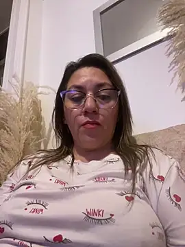 Snapshot of Luna-nevada chatting on May 2026 02:12:02 AM Luna-nevada online show from May 2026 02:12:02 AM