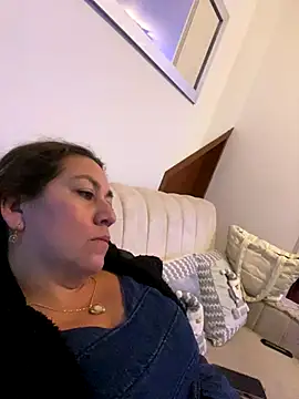 Luna-nevada online show from December 2025 12:32:01 AM