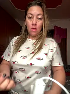 Luna-nevada online show from November 2025 03:37:01 PM