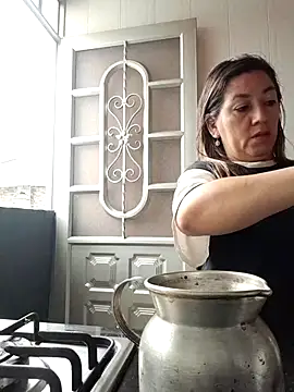 Luna-nevada online show from November 2025 06:11:02 PM