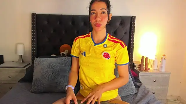 KatiaLover05 online show from July 2026 05:25:01 AM