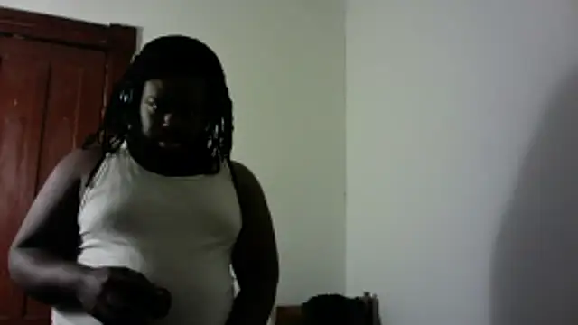 shaniko89isscam online show from April 2026 03:53:01 AM