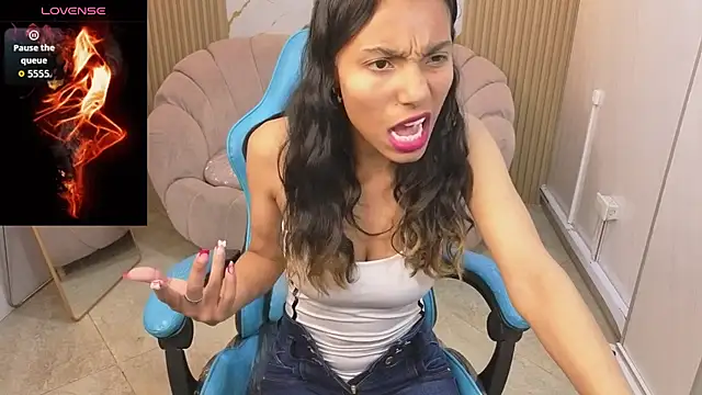 Snapshot of _wendy_b chatting on November 2025 02:56:01 AM wendy b online show from November 2025 02:56:01 AM