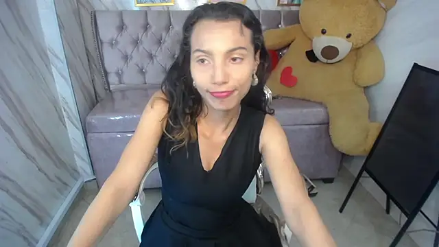 Snapshot of _wendy_b chatting on March 2025 07:58:01 PM  wendy b online show from March 2025 07:58:01 PM