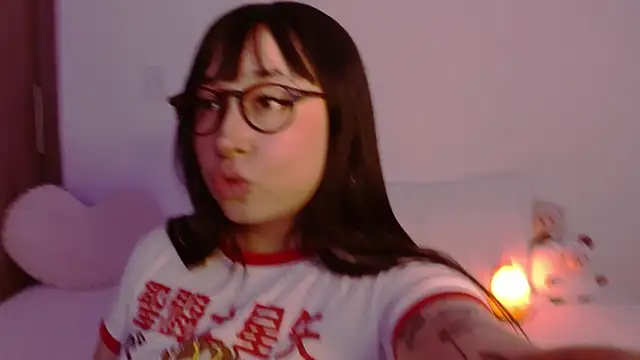 Oliviargf online show from November 2025 12:14:01 AM