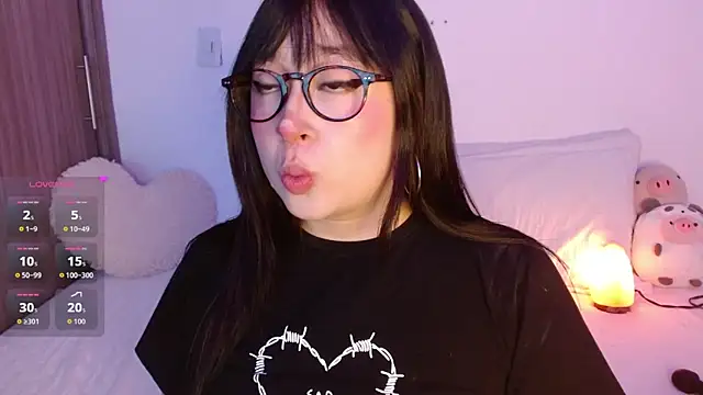 Oliviargf online show from December 2025 11:43:02 PM