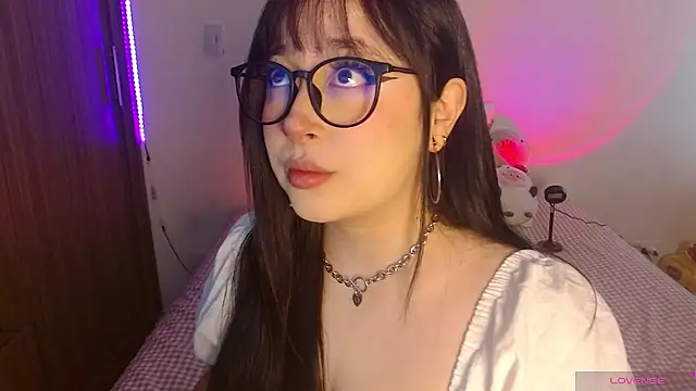 Oliviargf online show from July 2026 01:40:01 PM