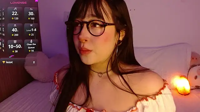 Oliviargf online show from November 2025 11:53:01 PM