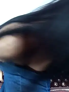 Snapshot of sihamesanfoura chatting on September 2025 03:28:01 PM sihamesanfoura online show from September 2025 03:28:01 PM