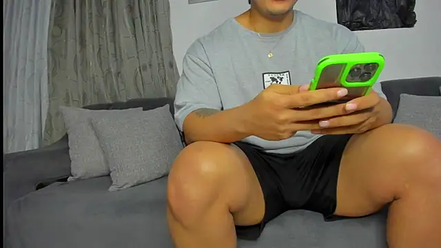 boys blackandwhite online show from May 2026 10:50:01 PM