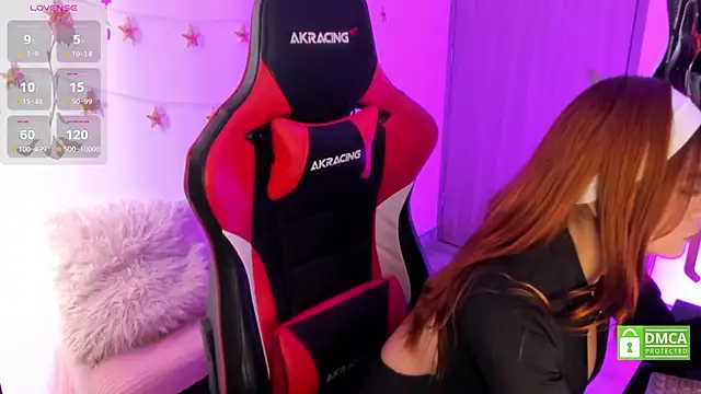 LindaSilverstone online show from March 2026 08:18:01 PM