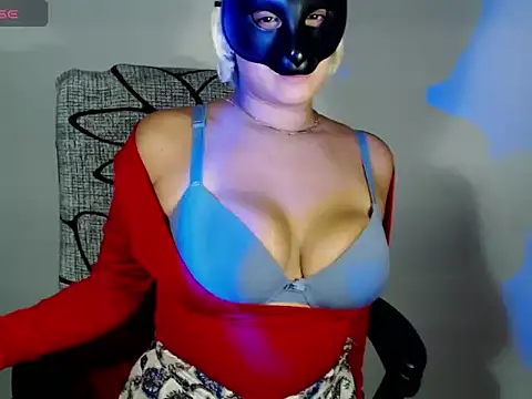 Snapshot of Hannah_Kiim chatting on October 2025 10:29:02 AM Hannah Kiim online show from October 2025 10:29:02 AM