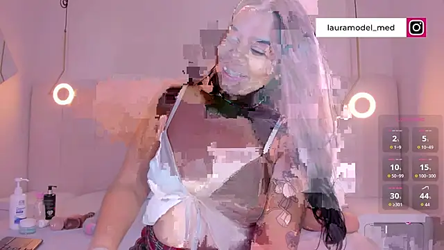 riri candy online show from February 2026 03:46:01 AM