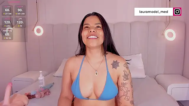 riri candy online show from January 2026 03:46:01 AM