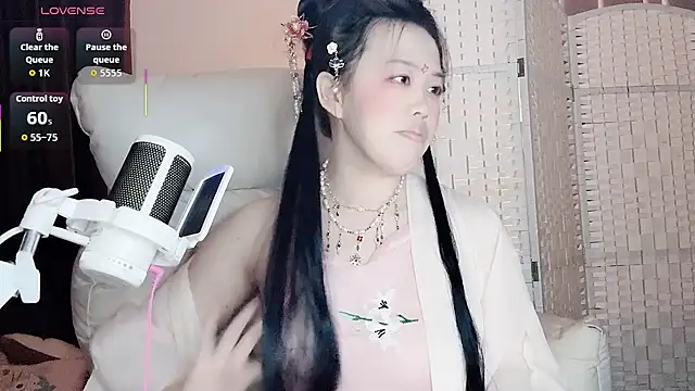 Snapshot of Cocobee chatting on October 2025 04:21:02 PM Cocobee online show from October 2025 04:21:02 PM