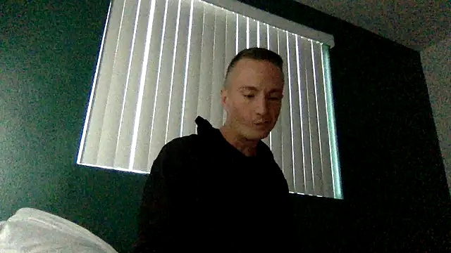 TheDaddy005 online show from March 2025 12:42:01 AM