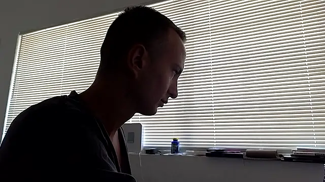 TheDaddy005 online show from May 2026 04:38:02 PM