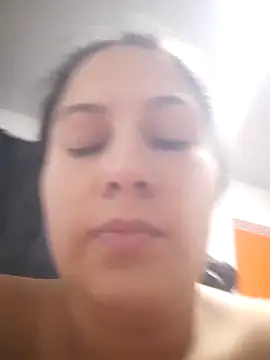 esmeralda jadees online show from March 2025 05:08:01 AM