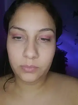esmeralda jadees online show from March 2025 05:19:01 AM