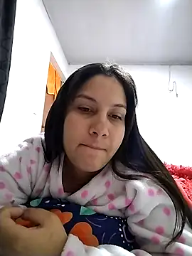 esmeralda jadees online show from March 2026 01:23:01 PM