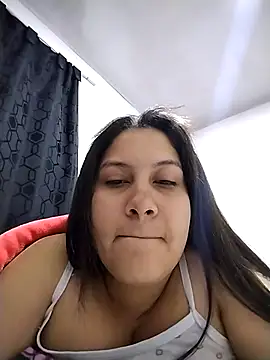 esmeralda jadees online show from March 2026 01:23:02 PM