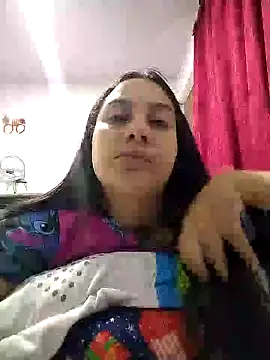 esmeralda jadees online show from January 2026 02:20:02 PM