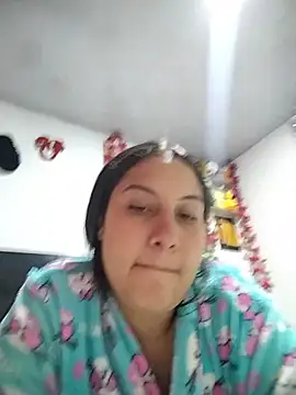 esmeralda jadees online show from July 2026 02:09:01 AM
