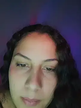 esmeralda jadees online show from March 2025 10:21:01 PM