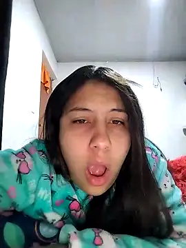 esmeralda jadees online show from March 2026 01:57:01 PM