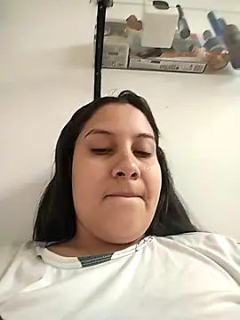 Snapshot of esmeralda_jadees chatting on April 2026 07:42:01 PM esmeralda jadees online show from April 2026 07:42:01 PM