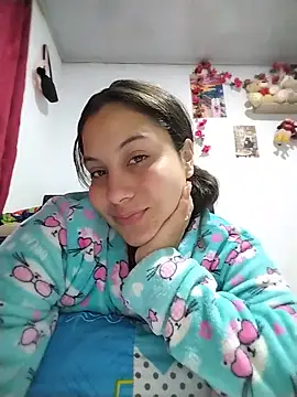 esmeralda jadees online show from July 2026 12:02:01 PM