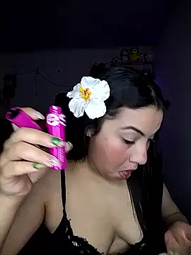 esmeralda jadees online show from January 2026 08:49:02 PM