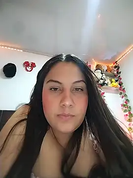 Snapshot of esmeralda_jadees chatting on May 2026 02:10:03 AM esmeralda jadees online show from May 2026 02:10:03 AM